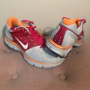 Nike Shox Tennis Shoes